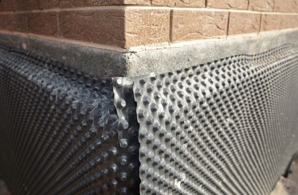 Crawlspace Waterproofing in Suwanee